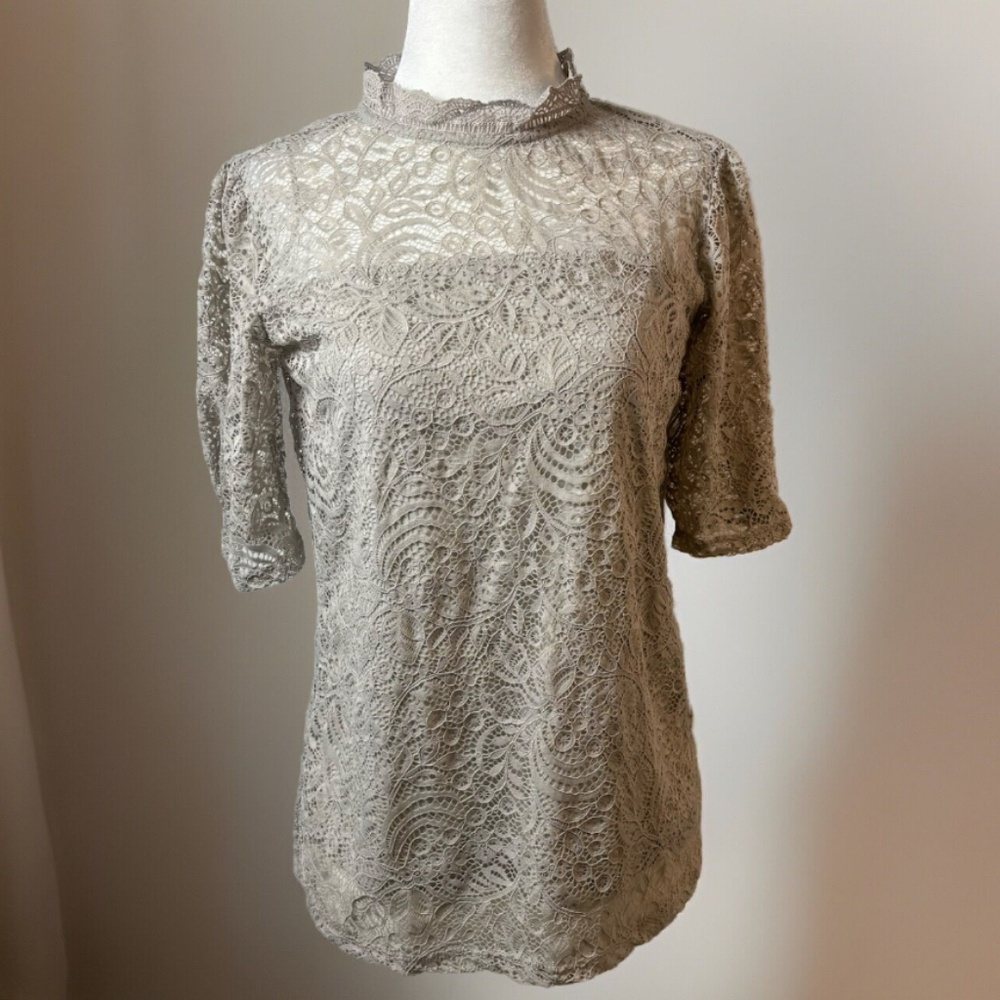 Womens overlay Lace Top Short Sleeve Tan Lined Victorian inspired Size Small